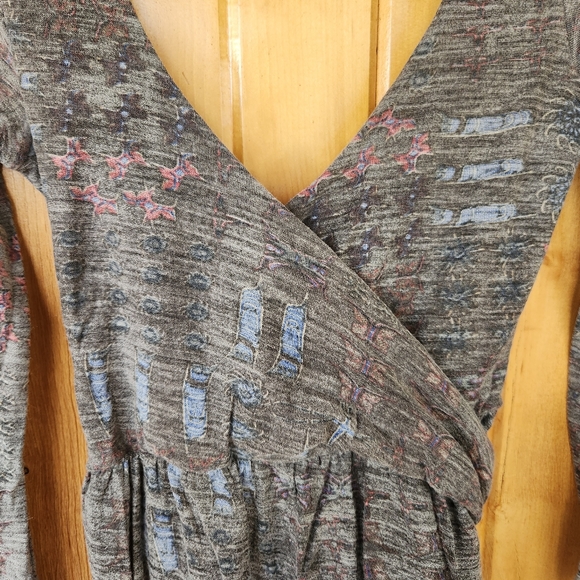 DIESEL Deep V-Neck Wrap Dress, Wool Blend, Gray White Pink Blue,  Size Small - Picture 3 of 8